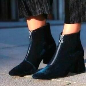 Zara 9.5 Velvet $148 Front Zip Ankle Boots Midnight Blue Square Toe Block Heel